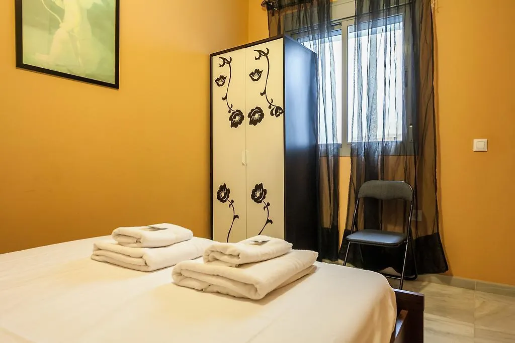 Apartment Alf8 Apartamento En Triana Con Dos Terrazas Seville