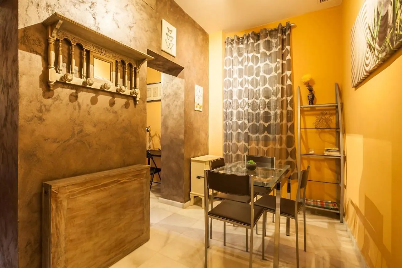 Alf8 Apartamento En Triana Con Dos Terrazas Sevilla